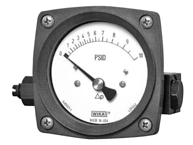 Wika 4371858 Differential Pressure Gauge Model 700.04 2-1/2 Dial 100 PSID 2 X 1/4 NPTF Lower Back Mount Black Thermoplastic Case