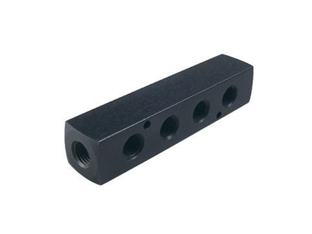 4M4 CPC Colder Products 4M4 1/4 NPT 4 Port Anodized Aluminum Manifold