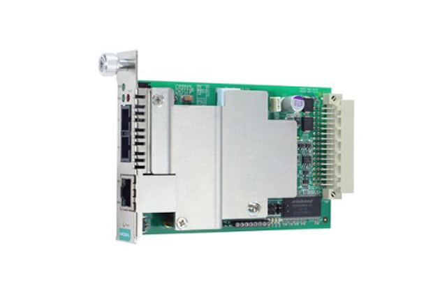 CSM-400-1213 Moxa CSM-400-1213 10/100BaseT(X) to 100BaseFX slide-in modules for the NRack System™