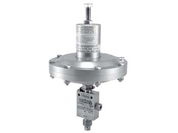 Autoclave Engineers Medium Pressure Needle Valve with Diaphragm Style Pneumatic Operated Actuator - 20SM