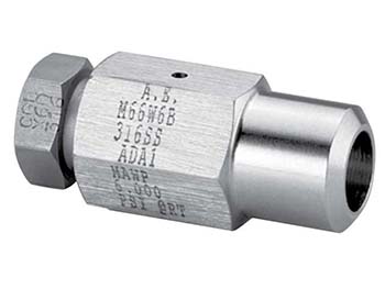 M89W6B-XS Autoclave Engineers Female / Male Butt-Weld Adapter - Butt-Weld to Medium Pressure